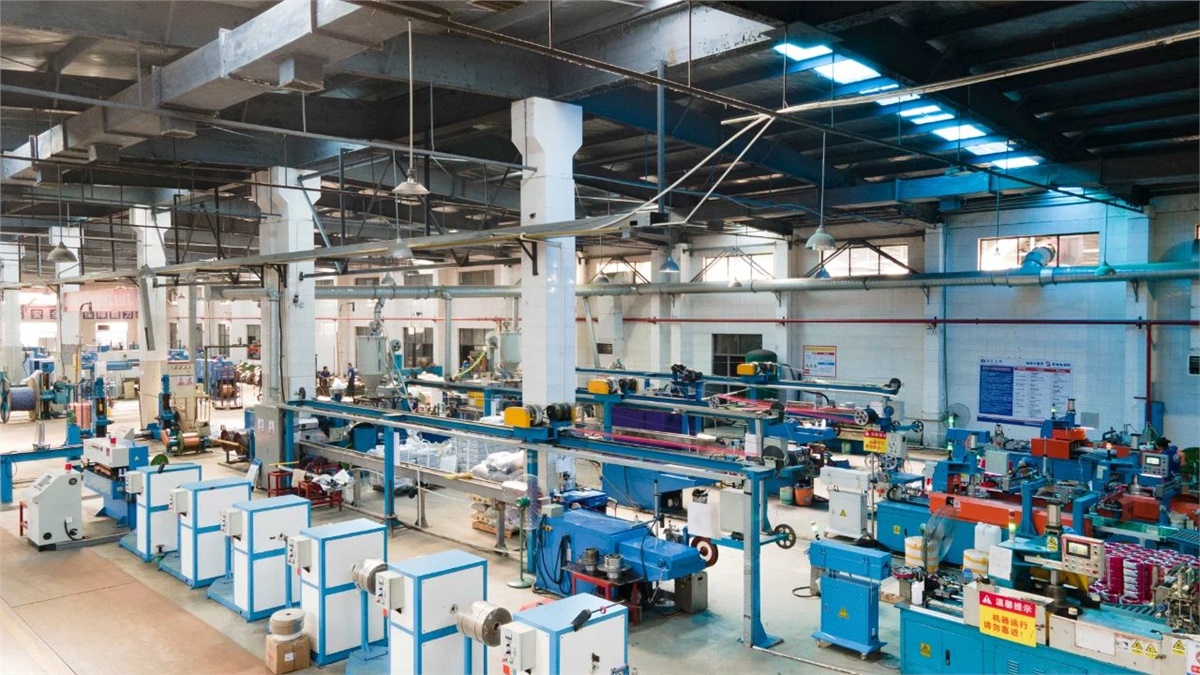 八一，湘聯(lián)電纜以軍工品質(zhì)守護(hù)強(qiáng)軍之路！